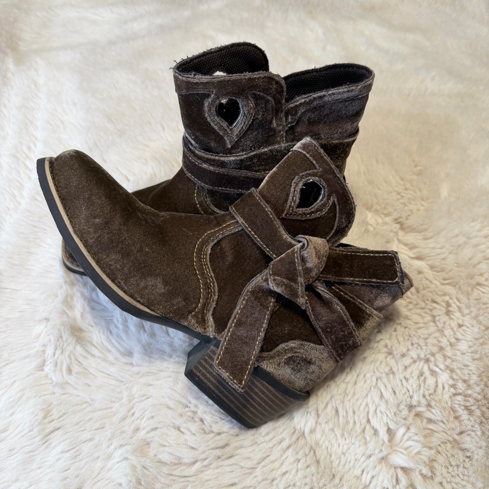 Justin Women's Elana Velvet 6-Inch Square Toe Ankle Boots - Western - Size 8